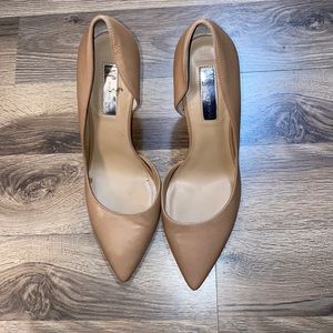 Nude I-N-C heels Size 9